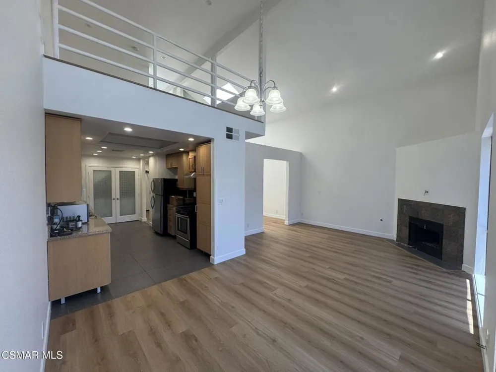 13331 Moorpark Street #336 Sherman Oaks, CA 91423