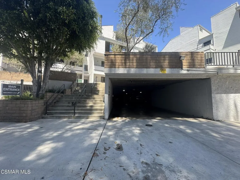 13331 Moorpark Street #336 Sherman Oaks, CA 91423