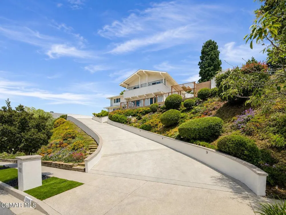 2443 Sapra Street Thousand Oaks, CA 91362
