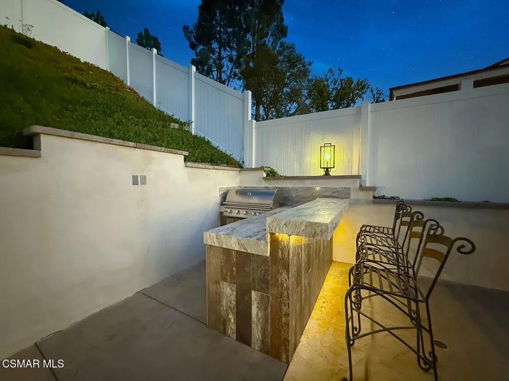 2443 Sapra Street Thousand Oaks, CA 91362