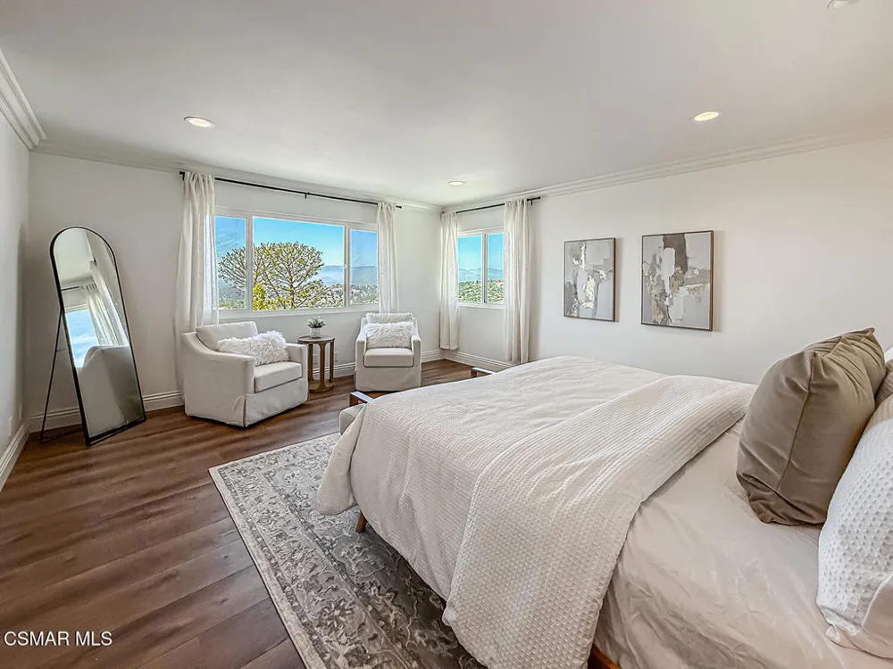 2443 Sapra Street Thousand Oaks, CA 91362