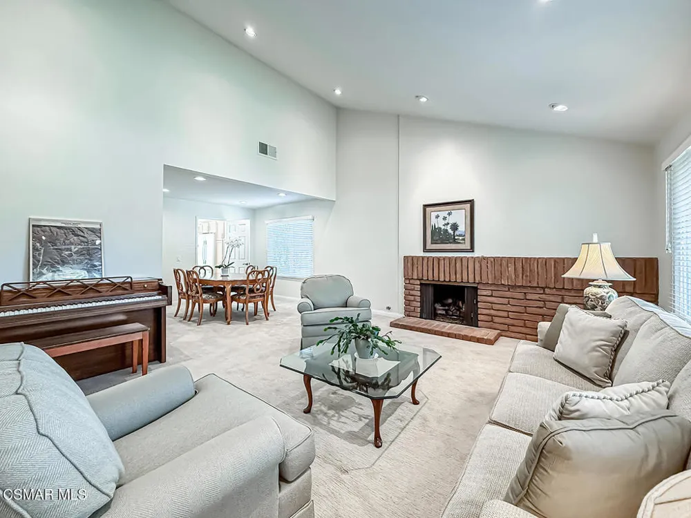 28788 Eagleton Street Agoura Hills, CA 91301