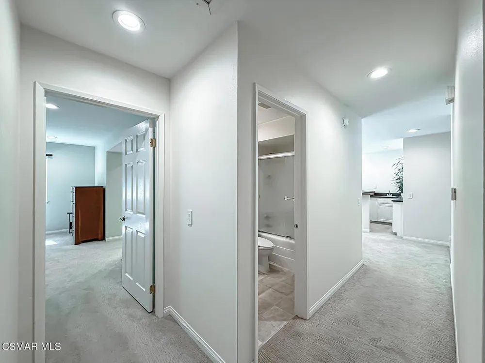 28788 Eagleton Street Agoura Hills, CA 91301