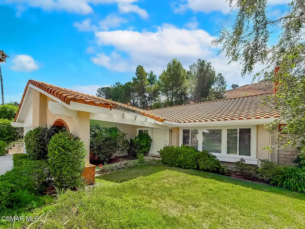28788 Eagleton Street Agoura Hills, CA 91301