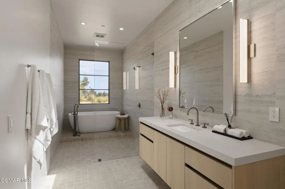 2551 White Stallion Road Thousand Oaks, CA 91361