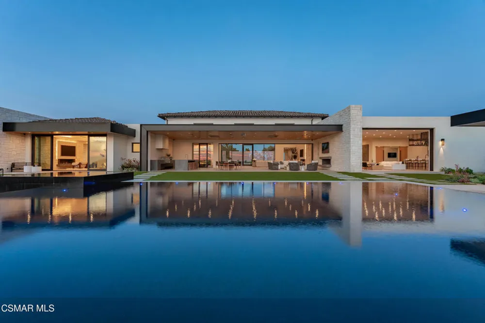2551 White Stallion Road Thousand Oaks, CA 91361