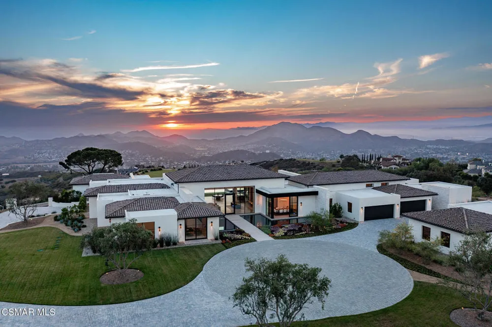2551 White Stallion Road Thousand Oaks, CA 91361