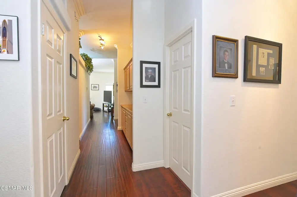 193 Little John Lane Westlake Village, CA 91361