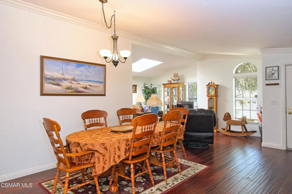 193 Little John Lane Westlake Village, CA 91361