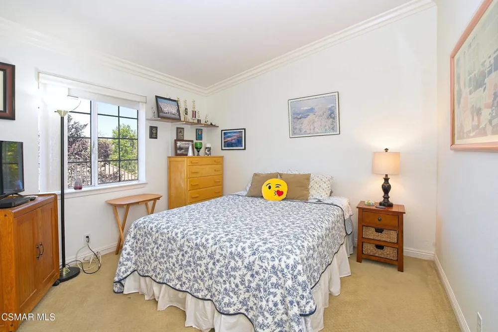193 Little John Lane Westlake Village, CA 91361