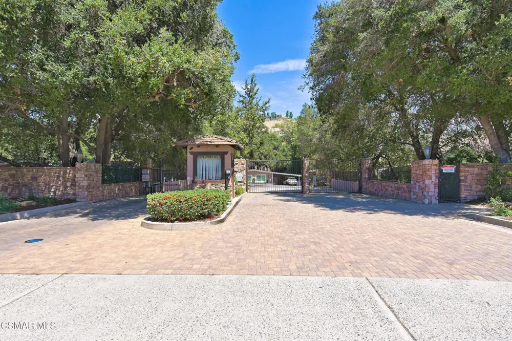 193 Little John Lane Westlake Village, CA 91361