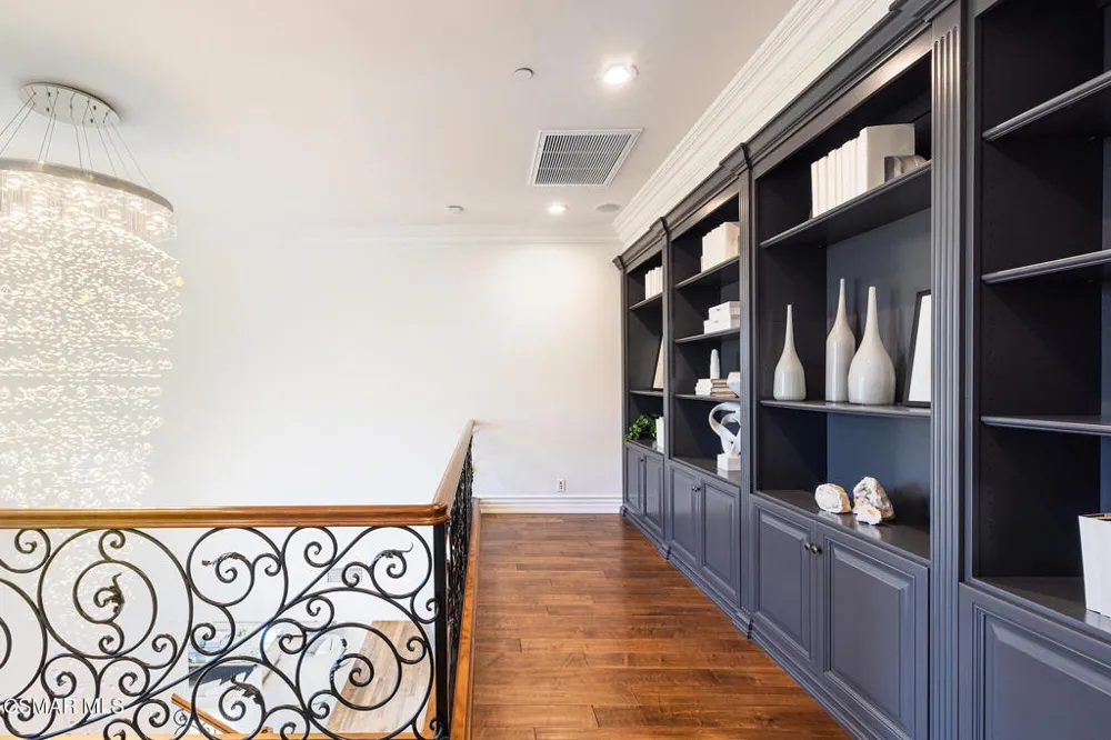29475 Malibu View Court Agoura Hills, CA 91301