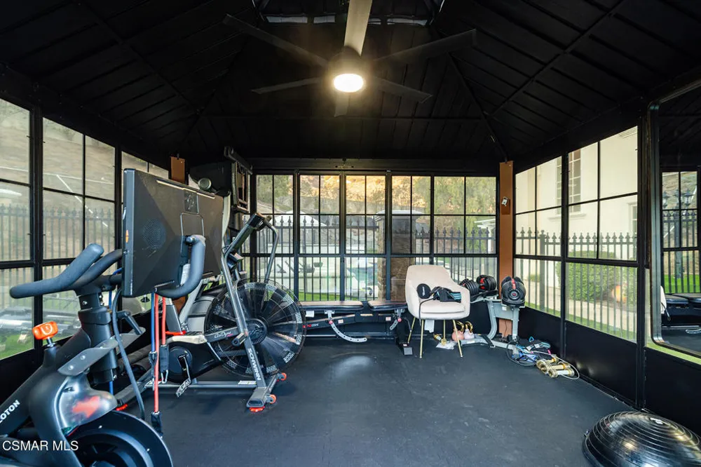 29475 Malibu View Court Agoura Hills, CA 91301