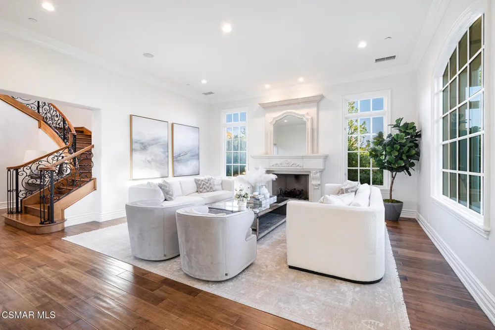 29475 Malibu View Court Agoura Hills, CA 91301