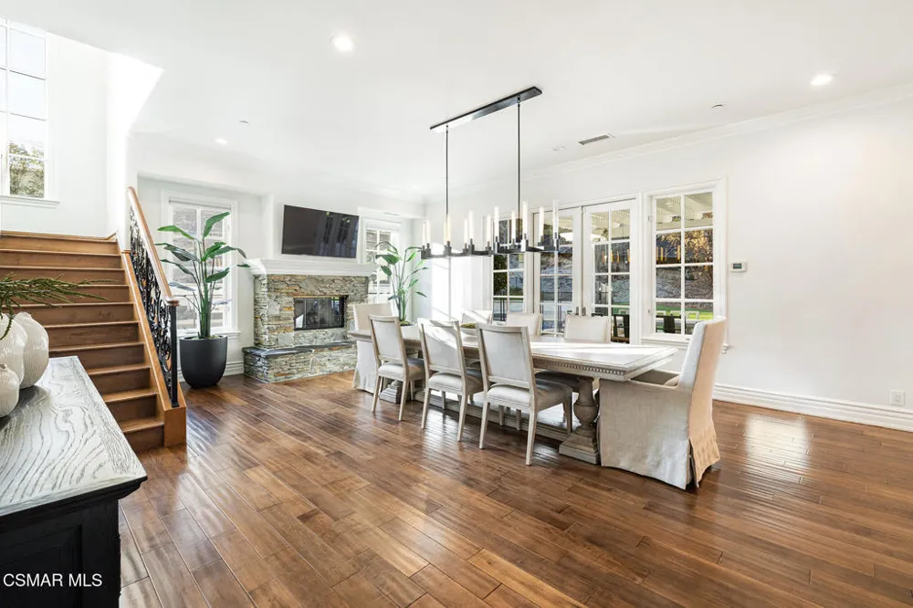 29475 Malibu View Court Agoura Hills, CA 91301