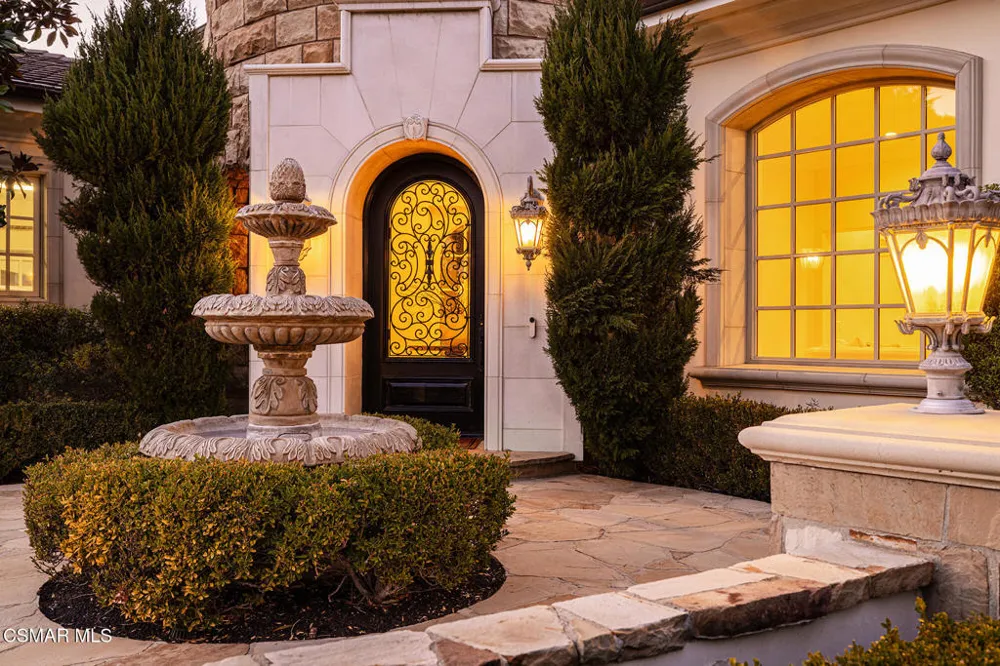 29475 Malibu View Court Agoura Hills, CA 91301