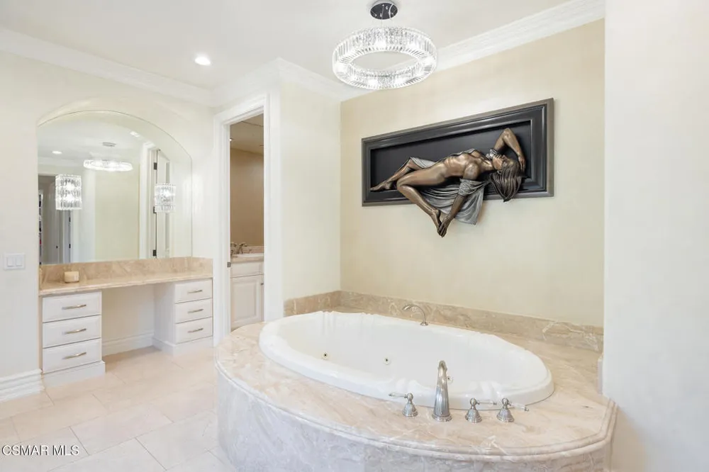 29475 Malibu View Court Agoura Hills, CA 91301