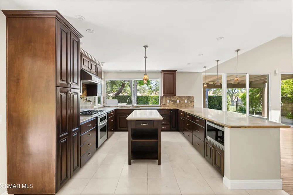 3805 Mainsail Circle Westlake Village, CA 91361