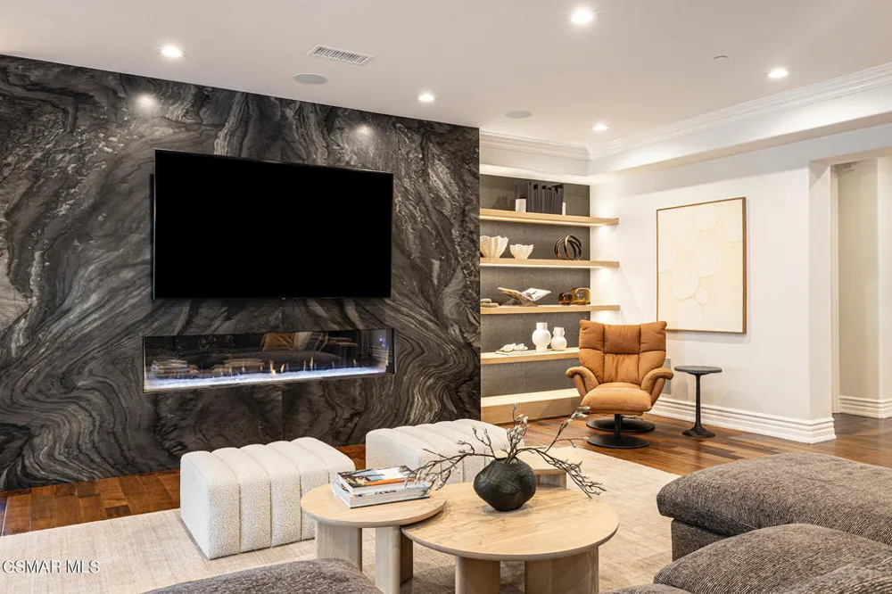 29475 Malibu View Court Agoura Hills, CA 91301