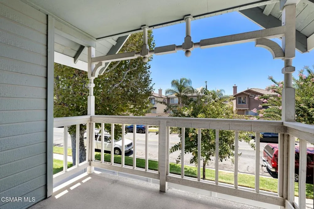 1806 Rory Lane #6 Simi Valley, CA 93063