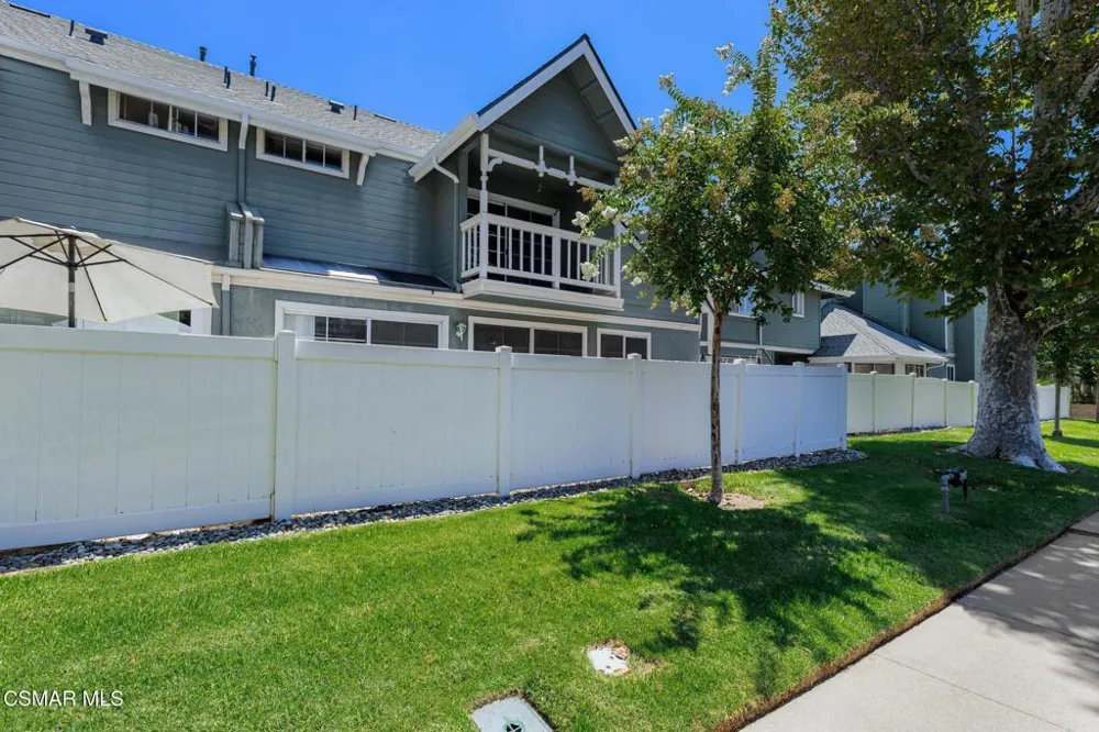 1806 Rory Lane #6 Simi Valley, CA 93063