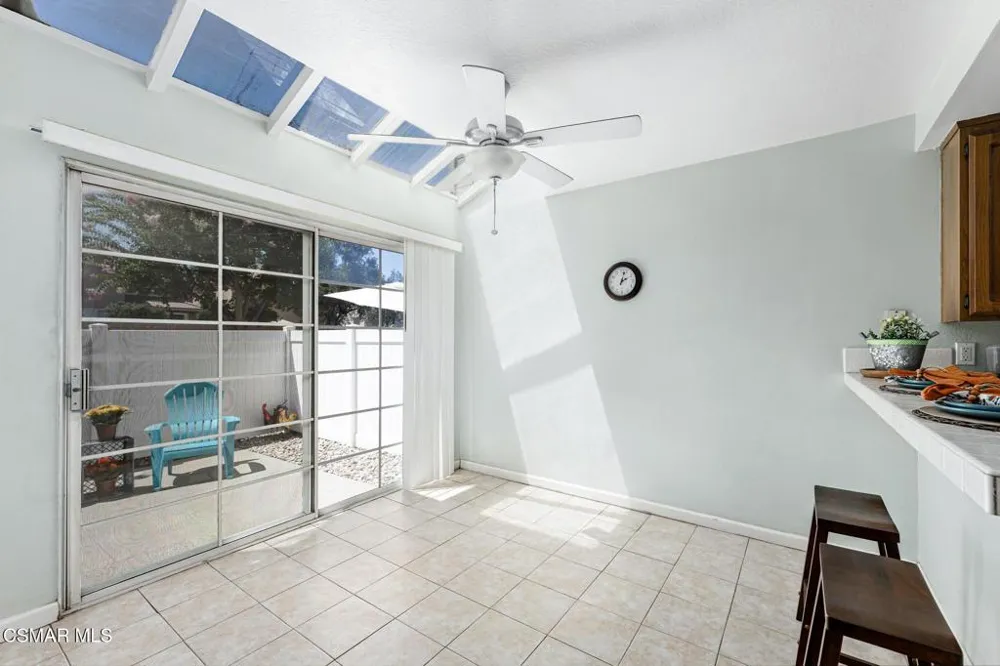 1806 Rory Lane #6 Simi Valley, CA 93063