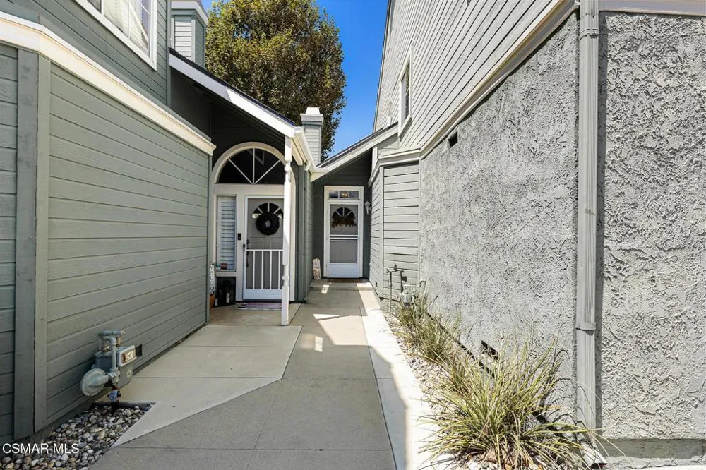 1806 Rory Lane #6 Simi Valley, CA 93063