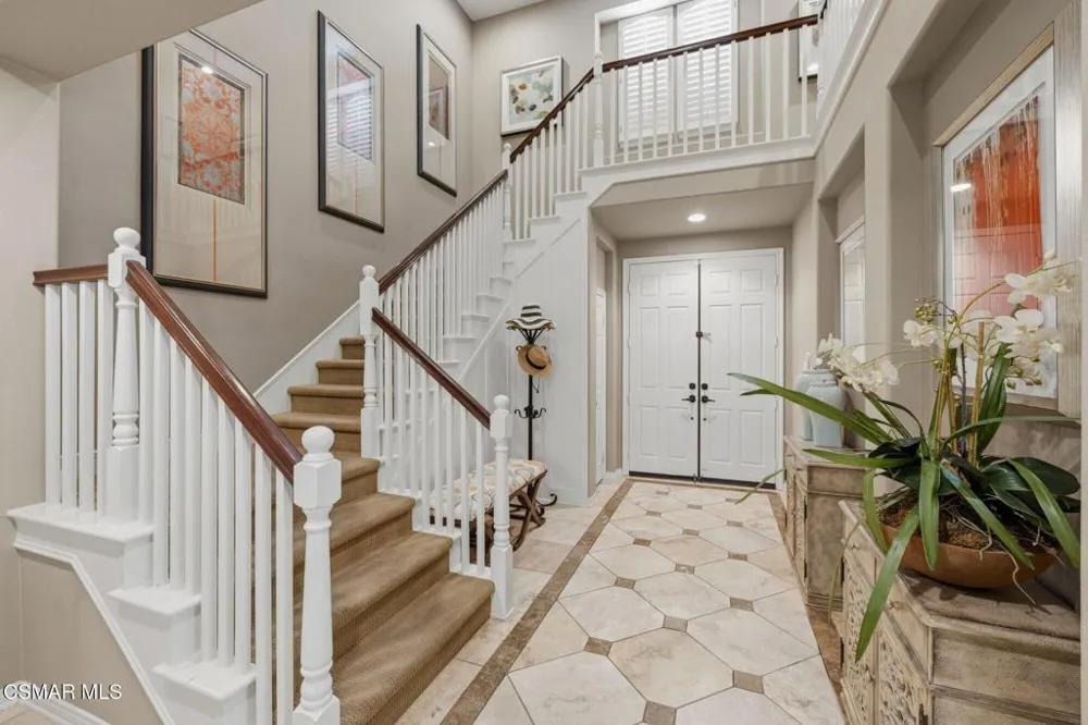 4391 Via Entrada Newbury Park, CA 91320