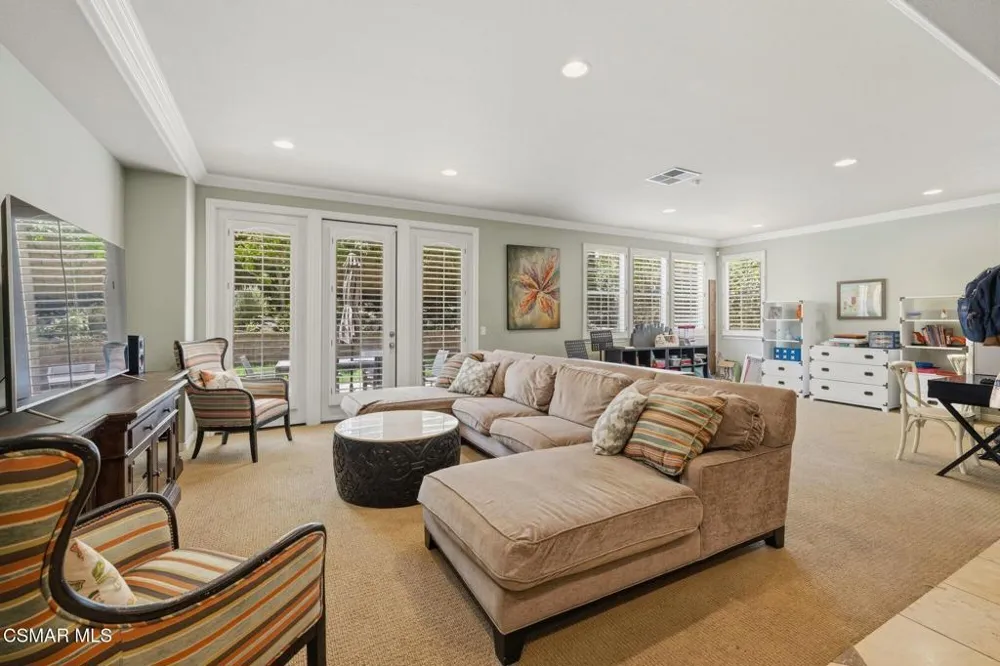 4391 Via Entrada Newbury Park, CA 91320
