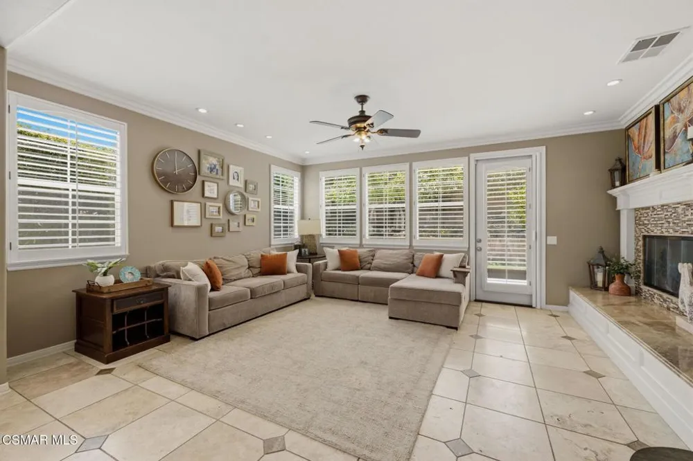 4391 Via Entrada Newbury Park, CA 91320