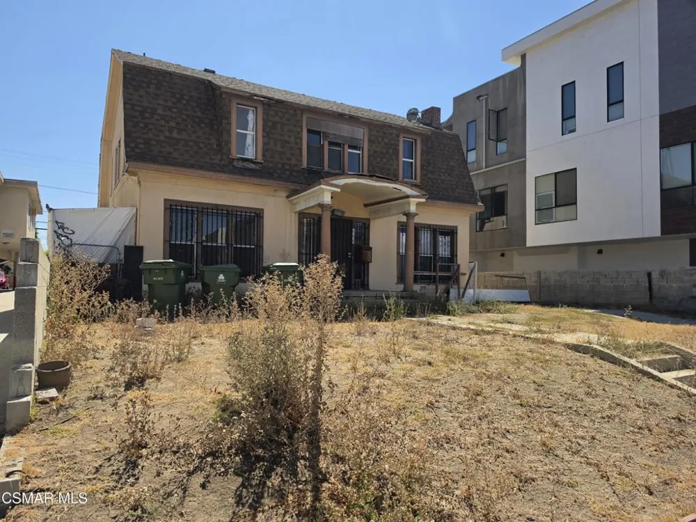 650 Normandie Avenue Los Angeles, CA 90004