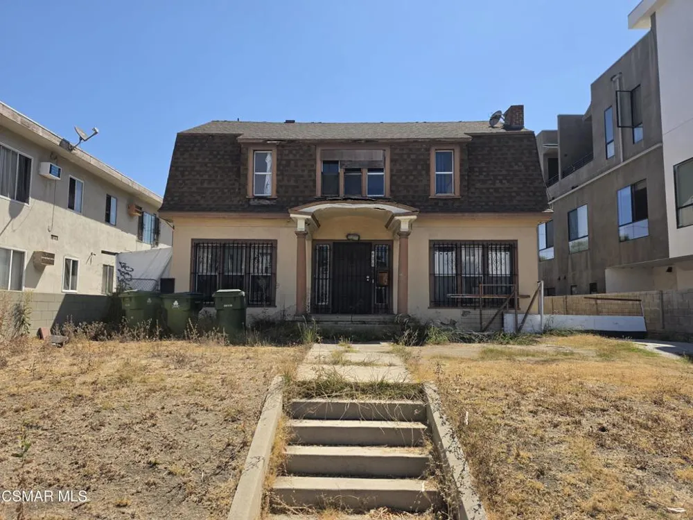 650 Normandie Avenue Los Angeles, CA 90004
