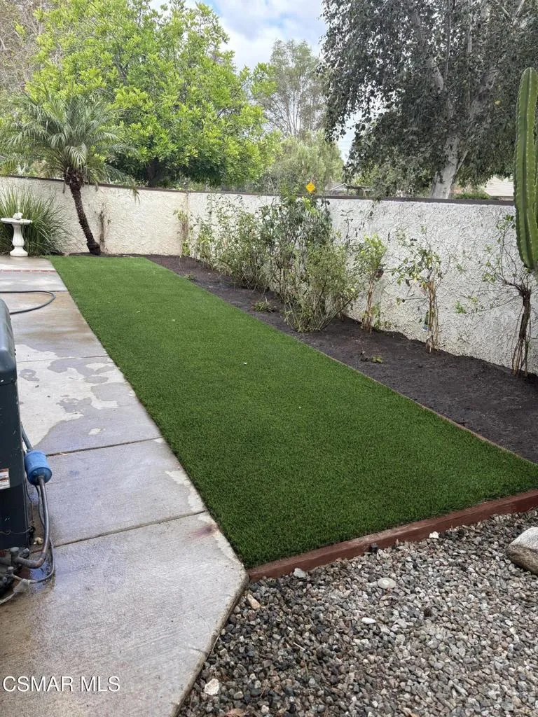 2600 Calle Abedul Thousand Oaks, CA 91360