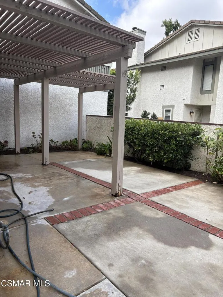 2600 Calle Abedul Thousand Oaks, CA 91360
