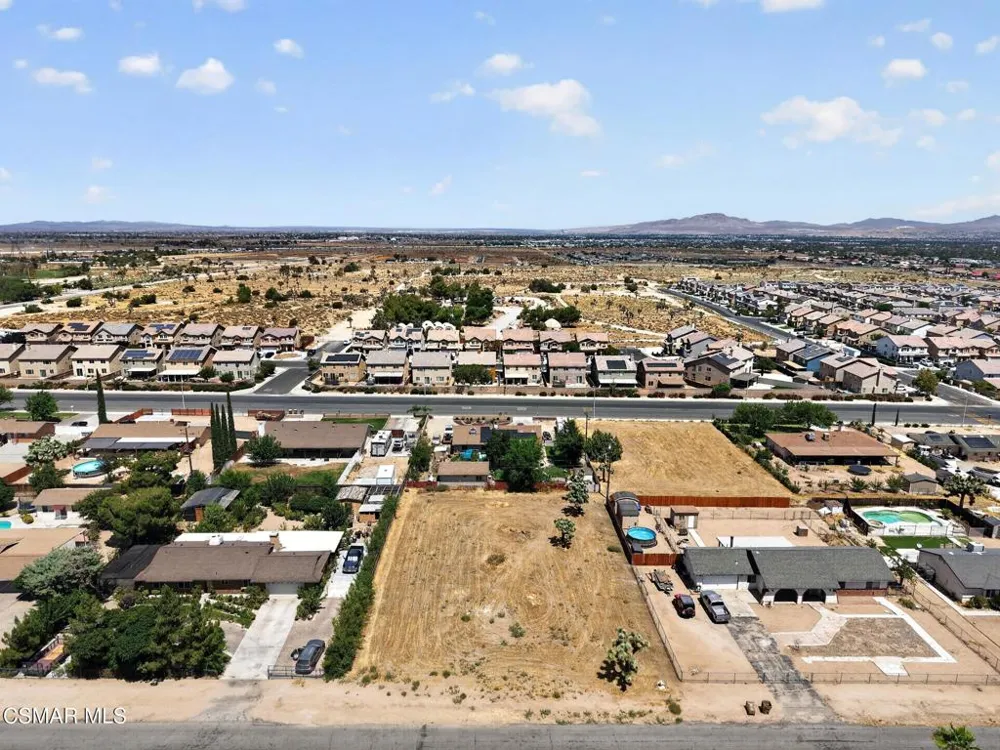 Pine Street Hesperia, CA 92345
