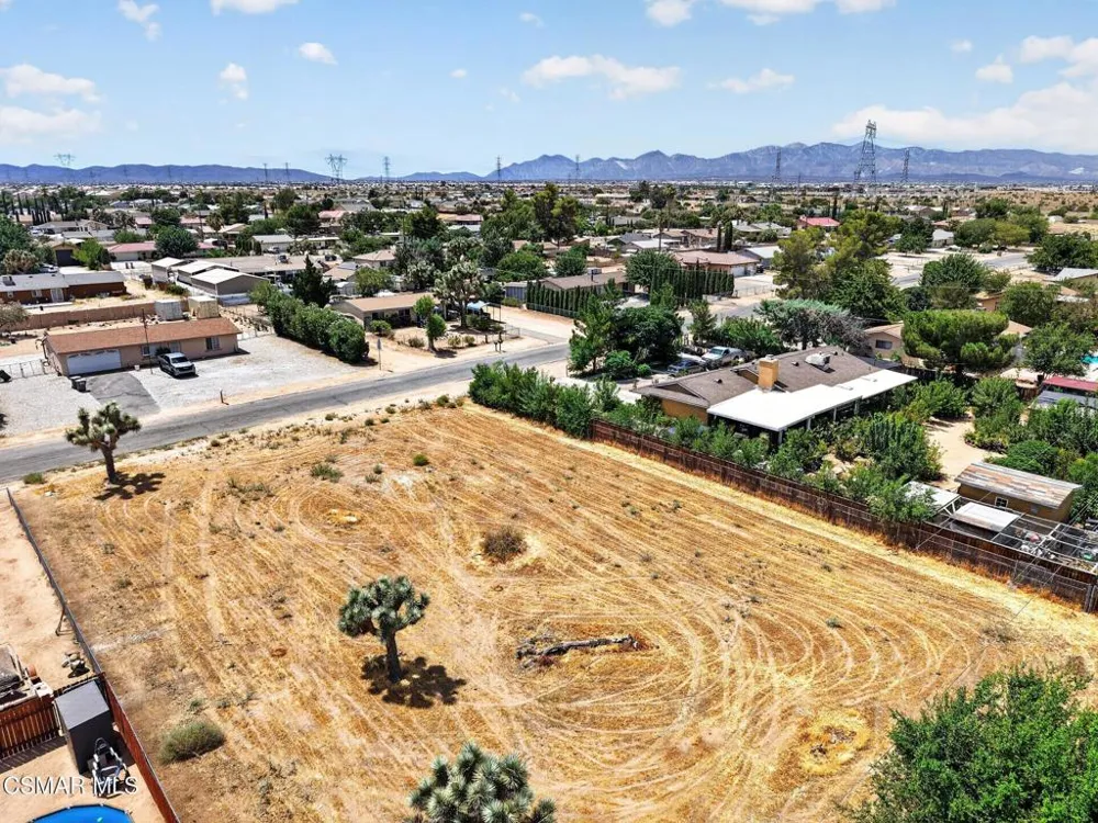 Pine Street Hesperia, CA 92345