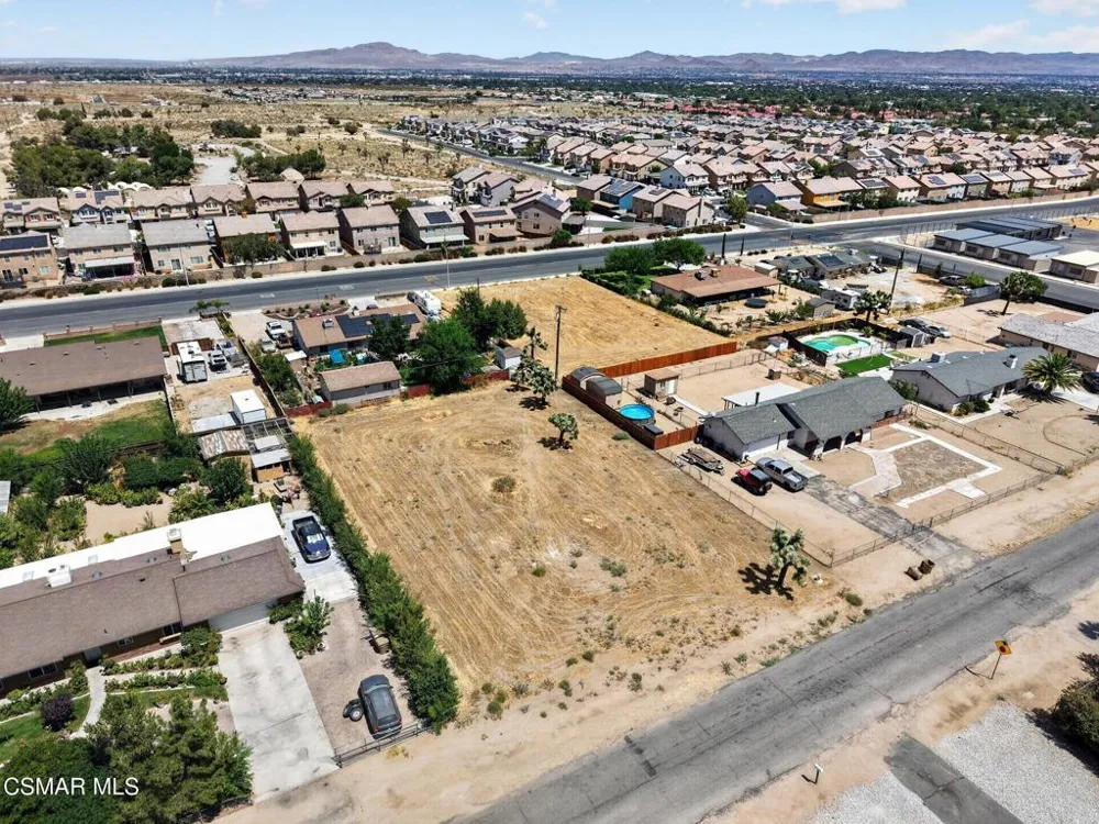 Pine Street Hesperia, CA 92345