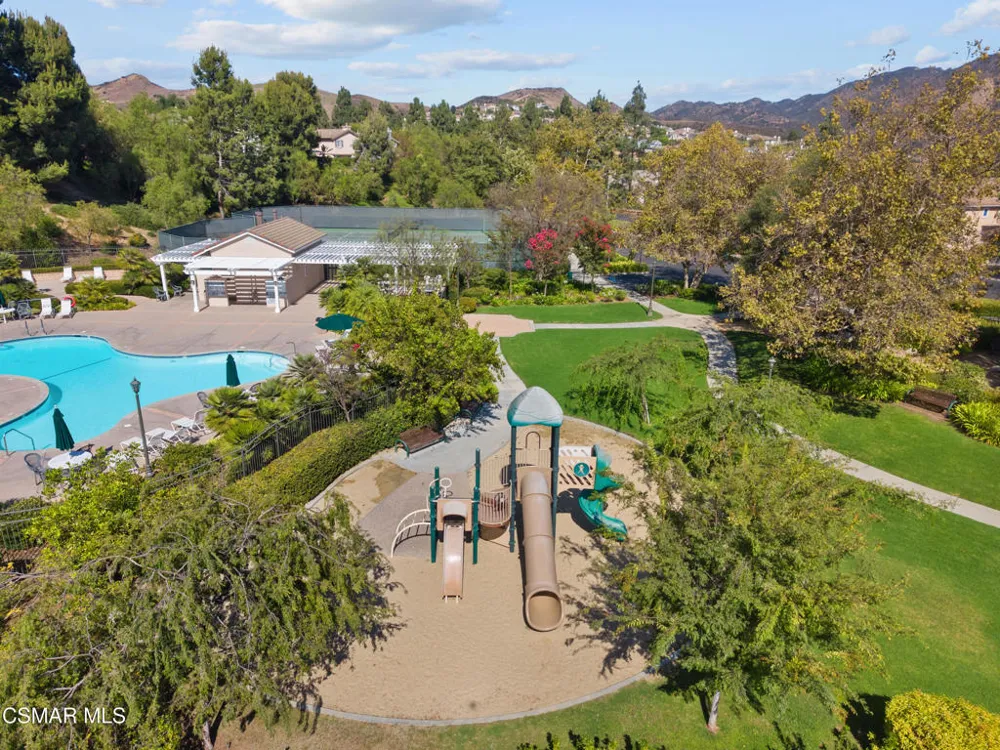 2591 Renata Court Thousand Oaks, CA 91362