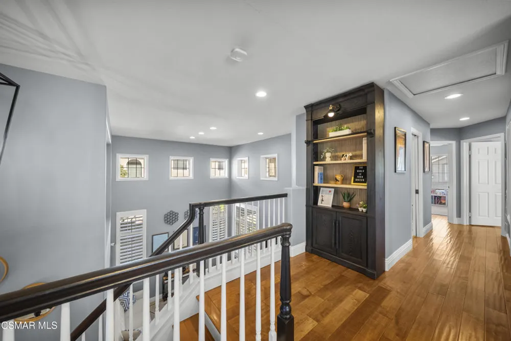 2591 Renata Court Thousand Oaks, CA 91362