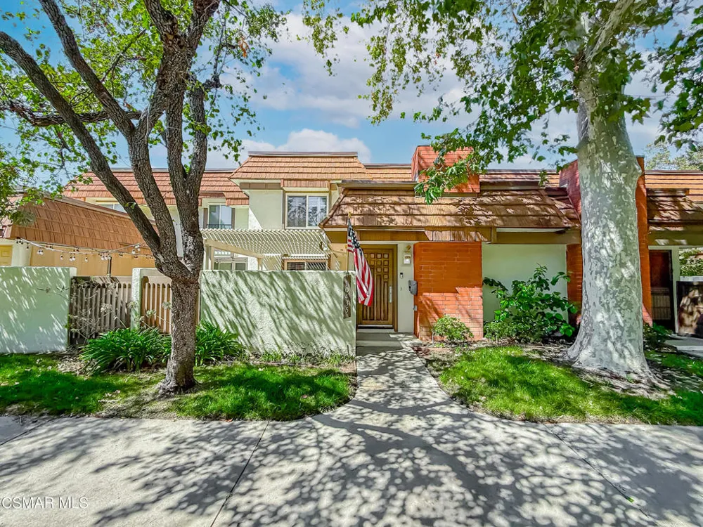 10435 Larwin Avenue Chatsworth, CA 91311