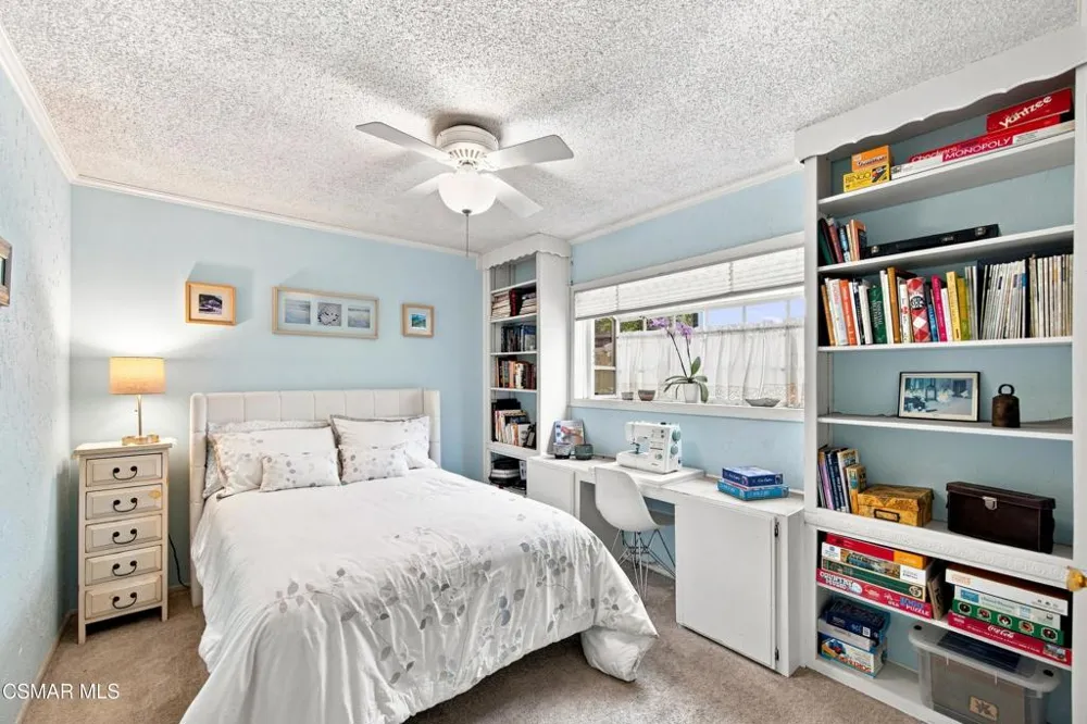 20256 Londelius Street Winnetka, CA 91306