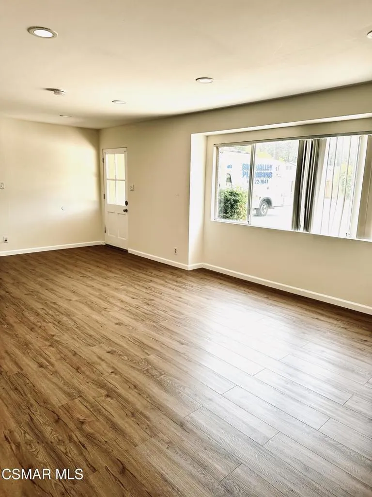 4191 Eve Road Simi Valley, CA 93063