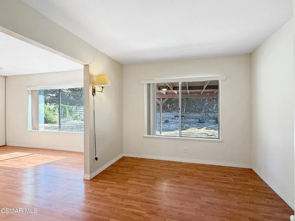 2167 Stoneman Street Simi Valley, CA 93065