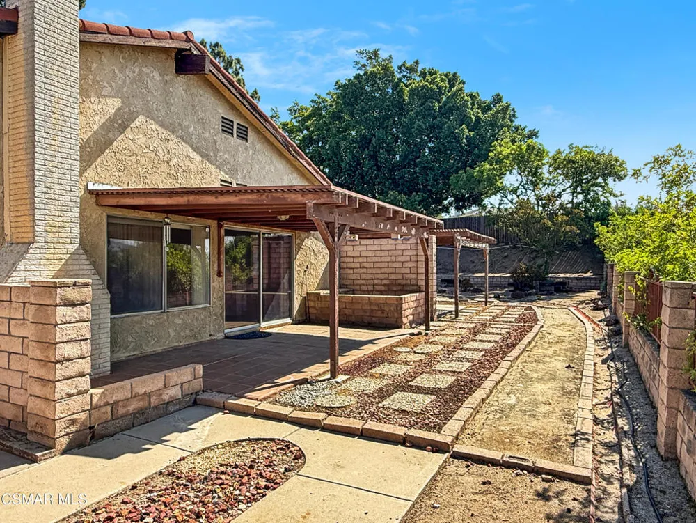 2167 Stoneman Street Simi Valley, CA 93065