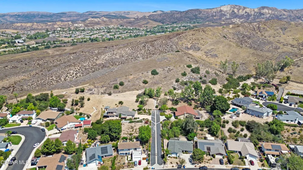 2167 Stoneman Street Simi Valley, CA 93065