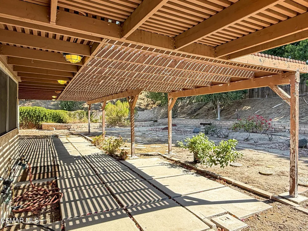 2167 Stoneman Street Simi Valley, CA 93065