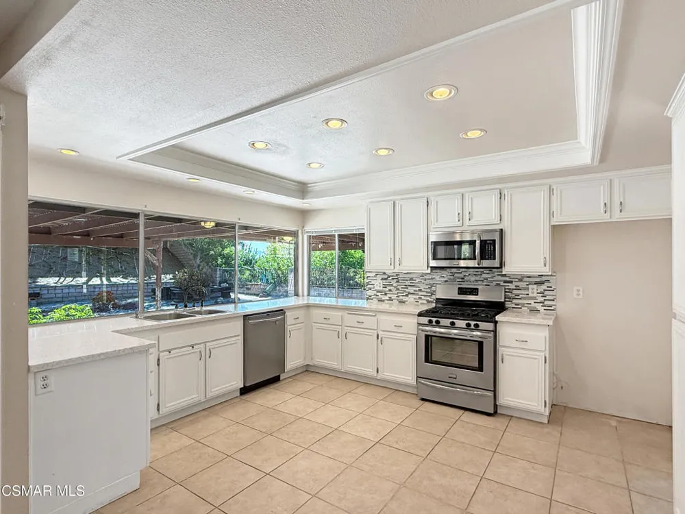 2167 Stoneman Street Simi Valley, CA 93065