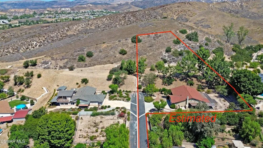 2167 Stoneman Street Simi Valley, CA 93065
