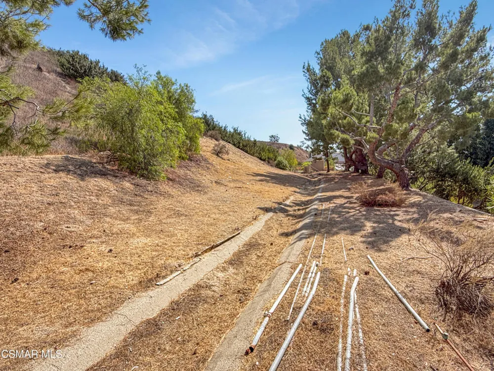 2167 Stoneman Street Simi Valley, CA 93065