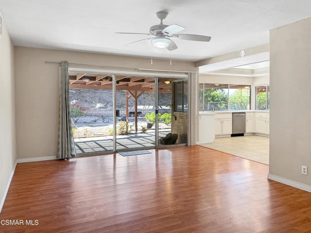 2167 Stoneman Street Simi Valley, CA 93065